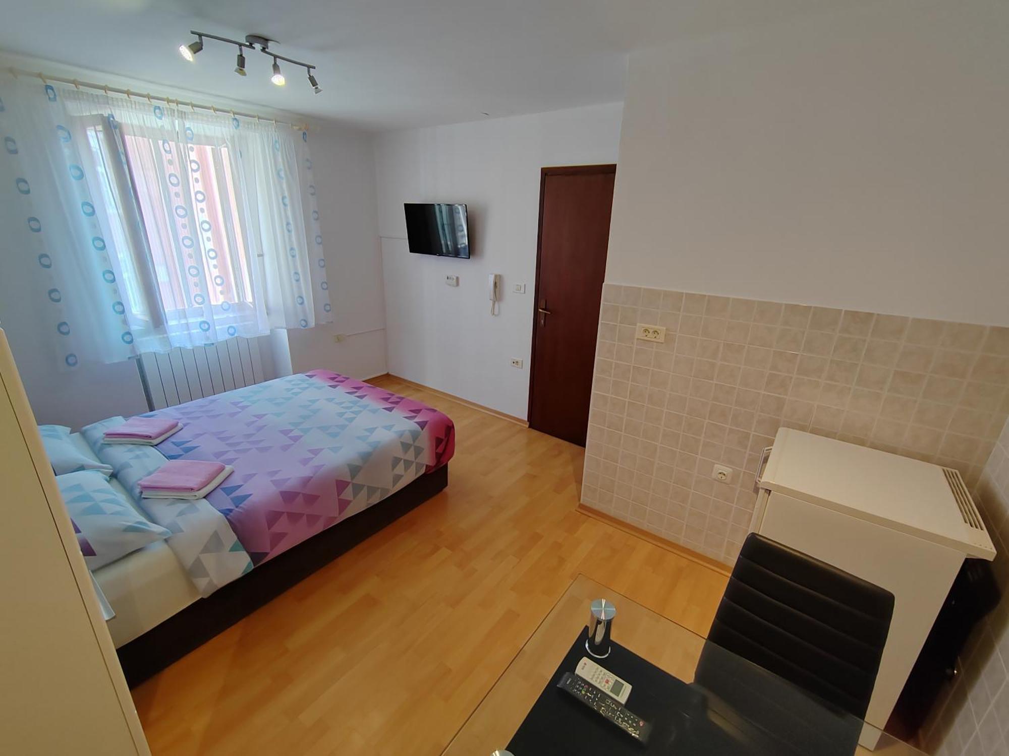 Rooms Neda Izola Room photo