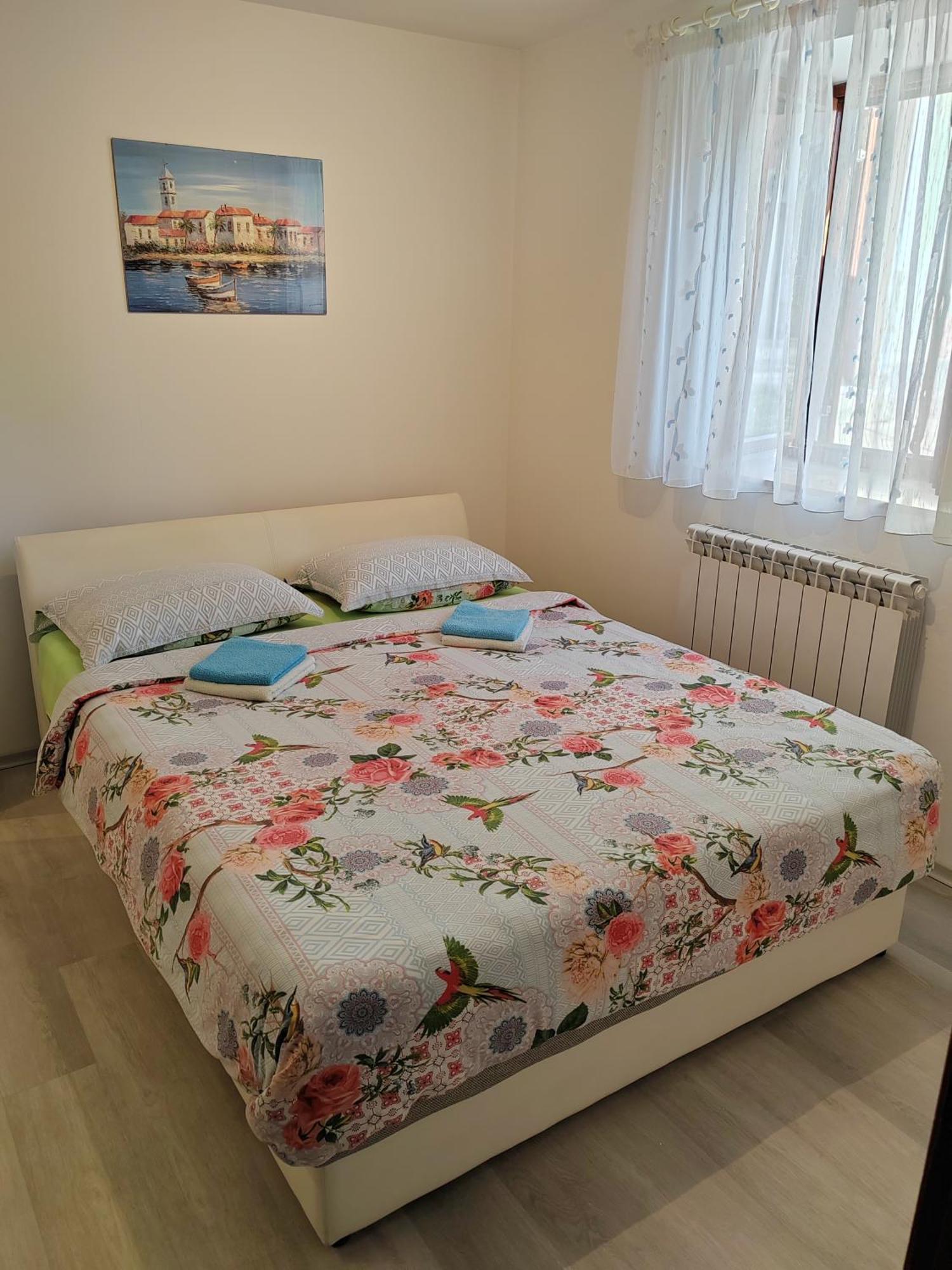 Rooms Neda Izola Room photo